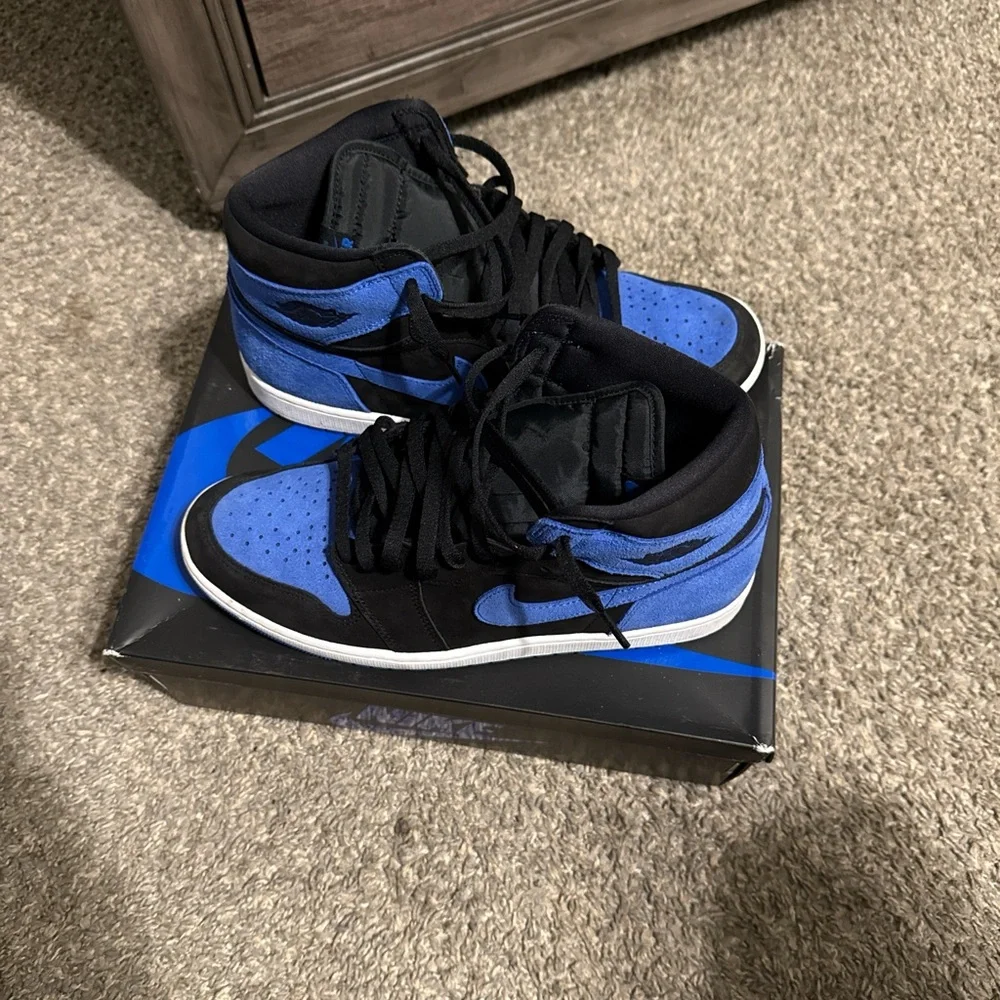 Jordan Black and Blue Sneakers - Picture 2 of 5